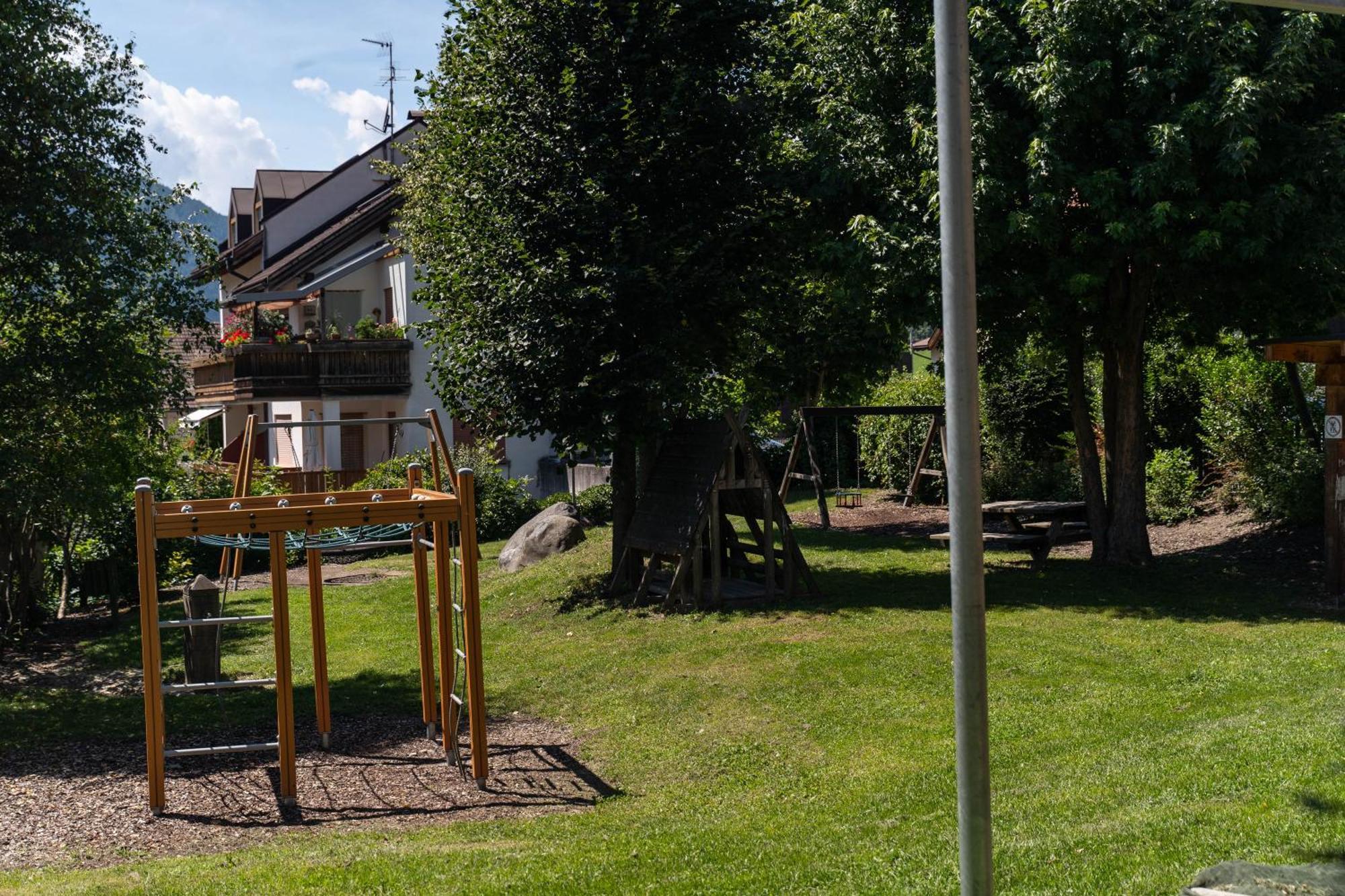 Apartments, Guest House & Historic Chalet Neuhaus San Sigismondo Kültér fotó